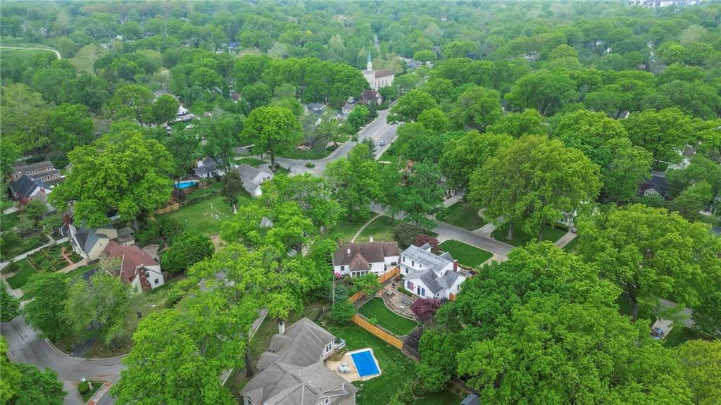 5401 Canterbury Road — photo 44