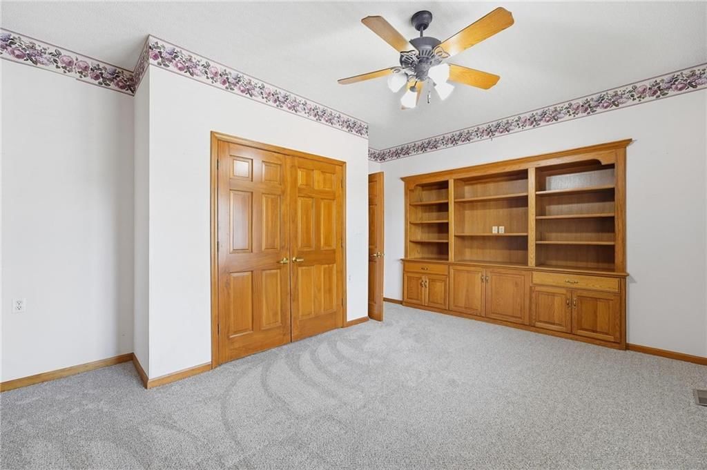 2910 S SWOPE Drive — photo 20