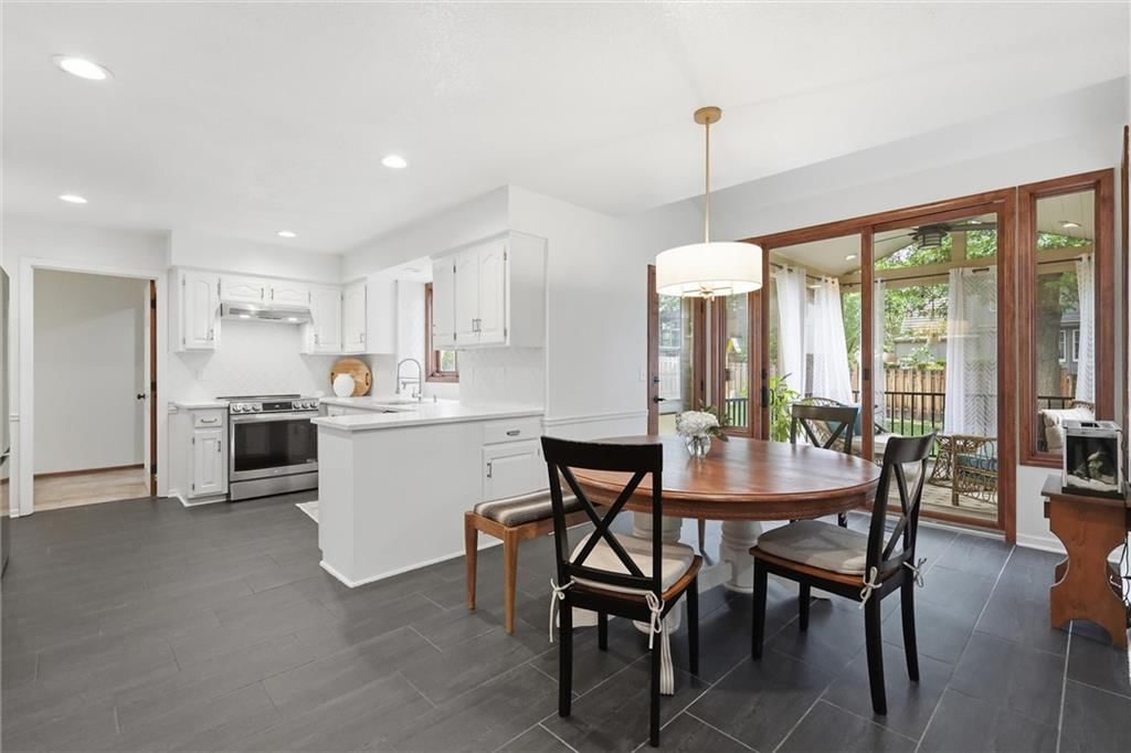 12405 Connell Street — photo 8