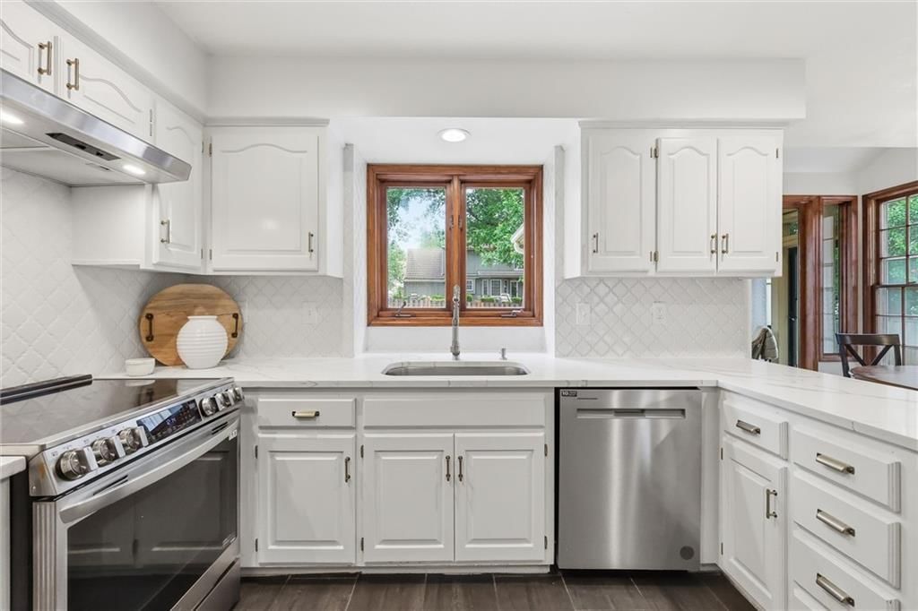 12405 Connell Street — photo 11