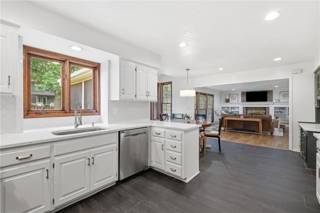 12405 Connell Street — photo 12