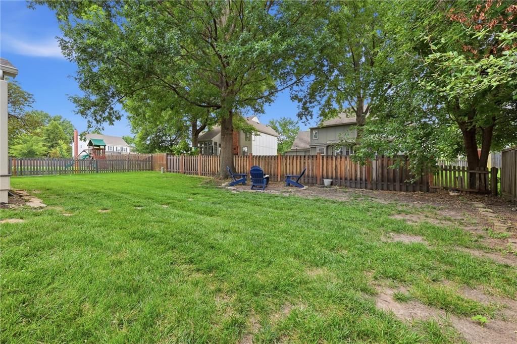12405 Connell Street — photo 36