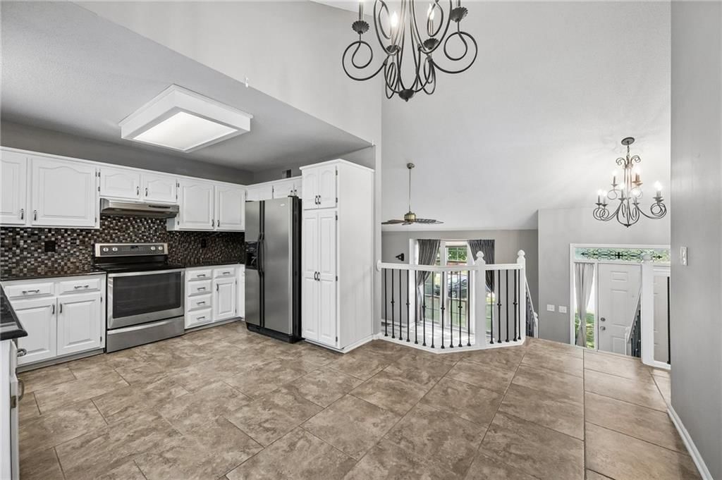 4904 Rosehill Drive — photo 7