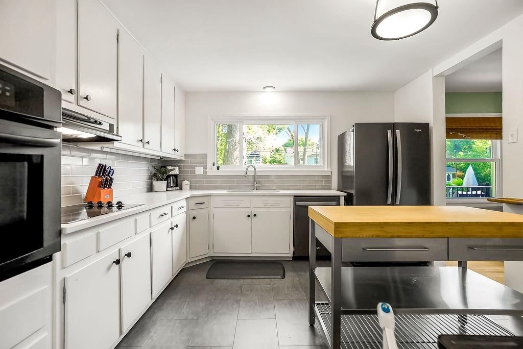 5812 W 101st Terrace — photo 7
