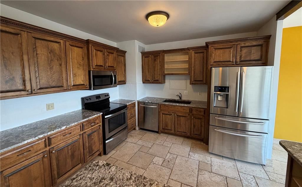 333 W Meyer Boulevard — photo 4