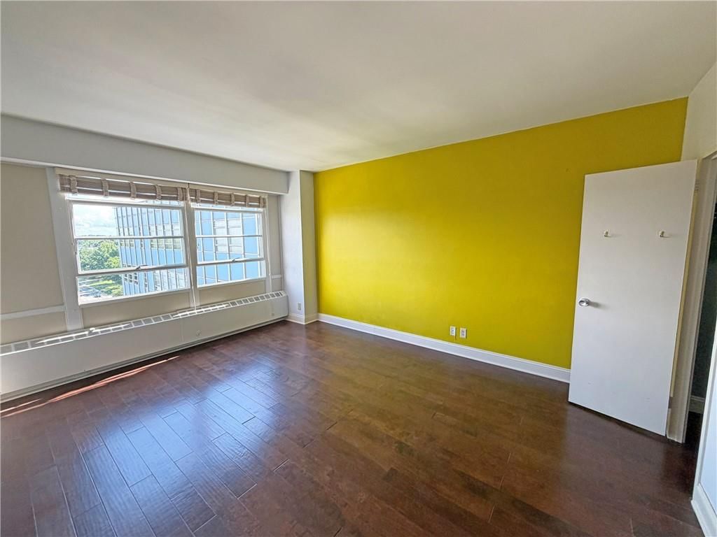 333 W Meyer Boulevard — photo 10