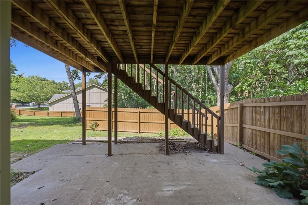 8517 NW 81st Terrace — photo 34