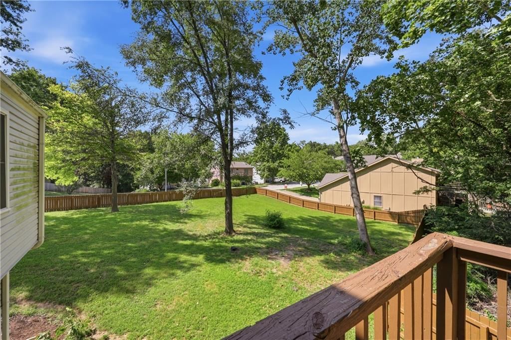 8517 NW 81st Terrace — photo 36
