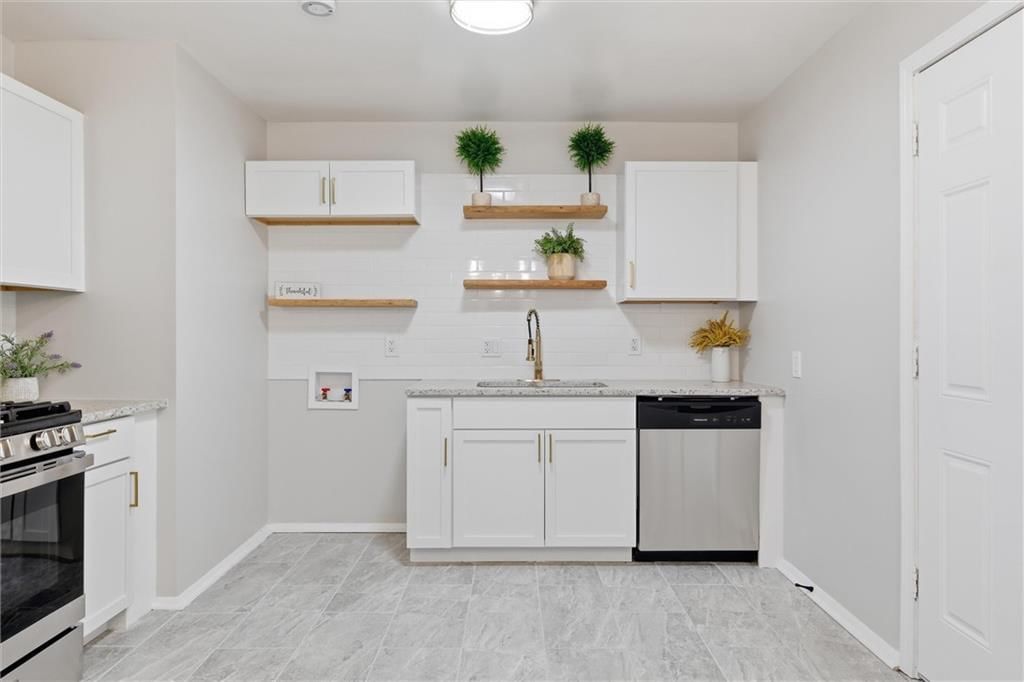 11406 Oakland Avenue — photo 4
