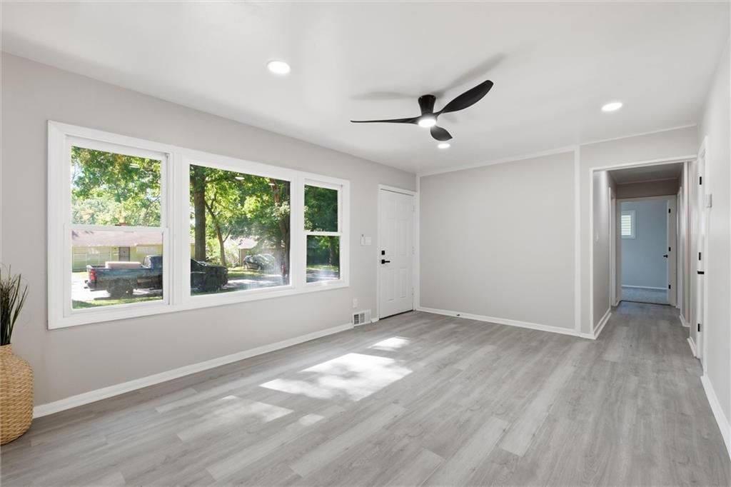 11406 Oakland Avenue — photo 12