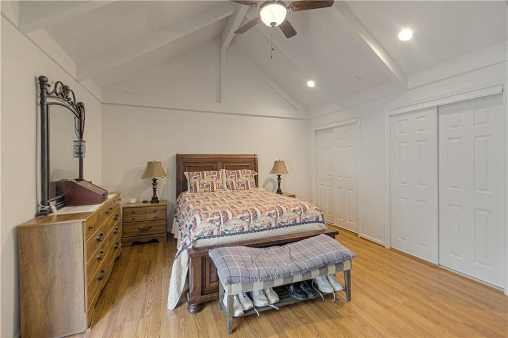 7600 N Park Avenue — photo 18