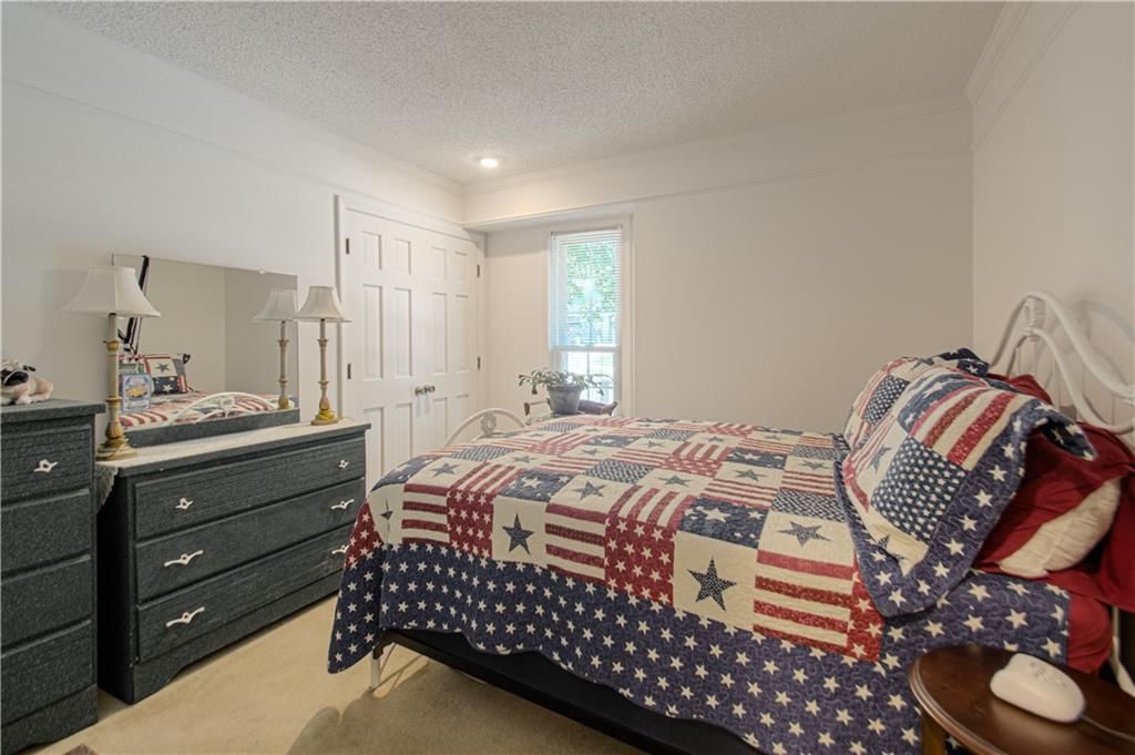 7600 N Park Avenue — photo 21
