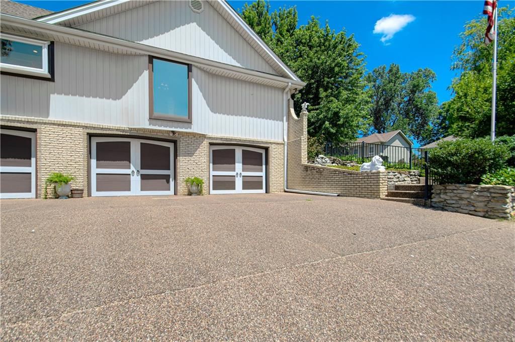 7600 N Park Avenue — photo 43
