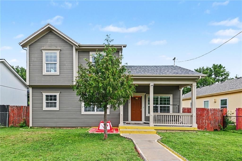1210 Barnett Avenue — photo 1