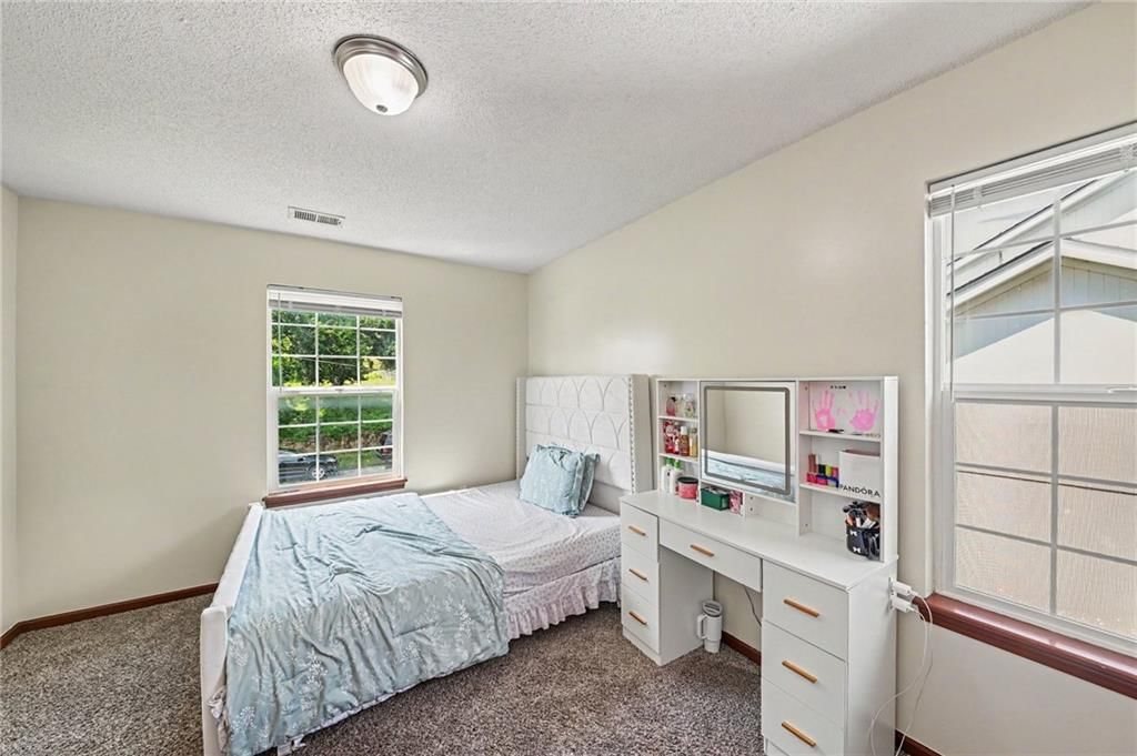 1210 Barnett Avenue — photo 17