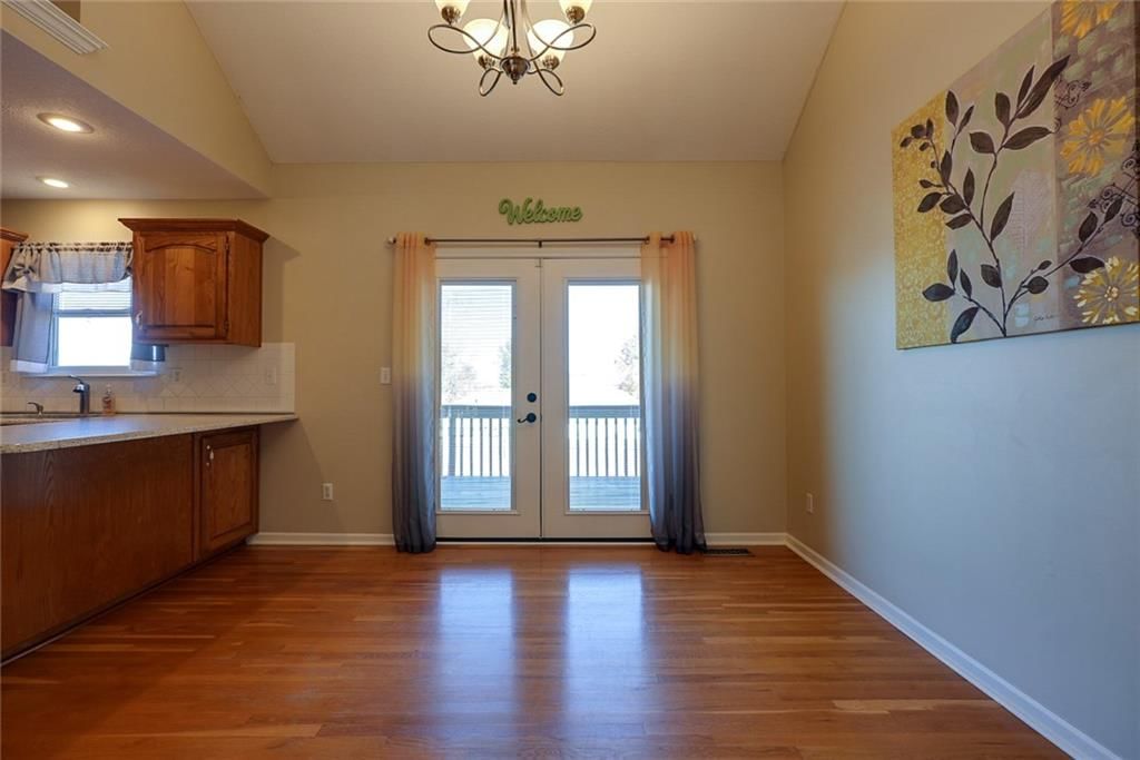 604 SW Nelson Drive — photo 6