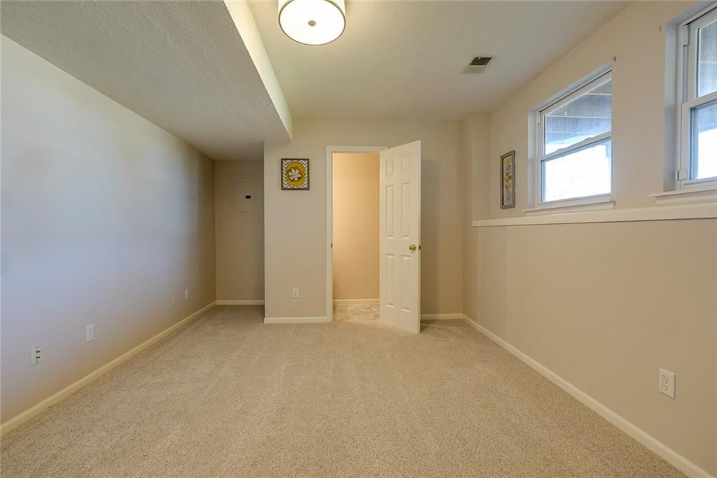 604 SW Nelson Drive — photo 28