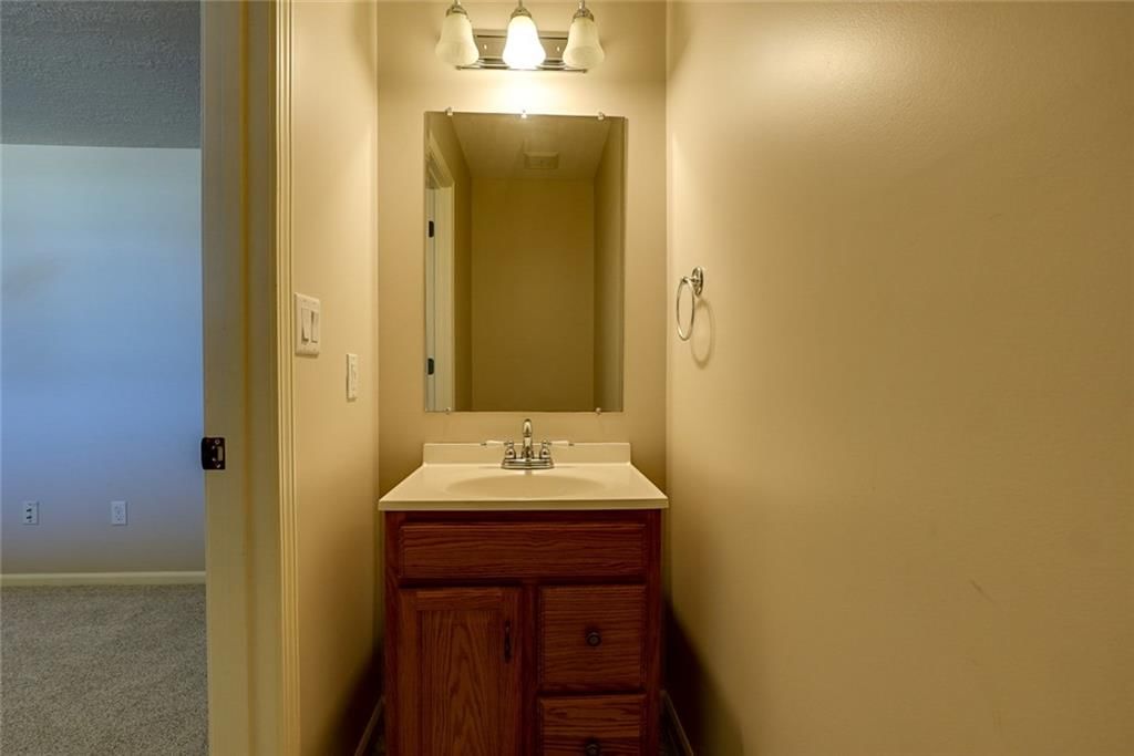 604 SW Nelson Drive — photo 30