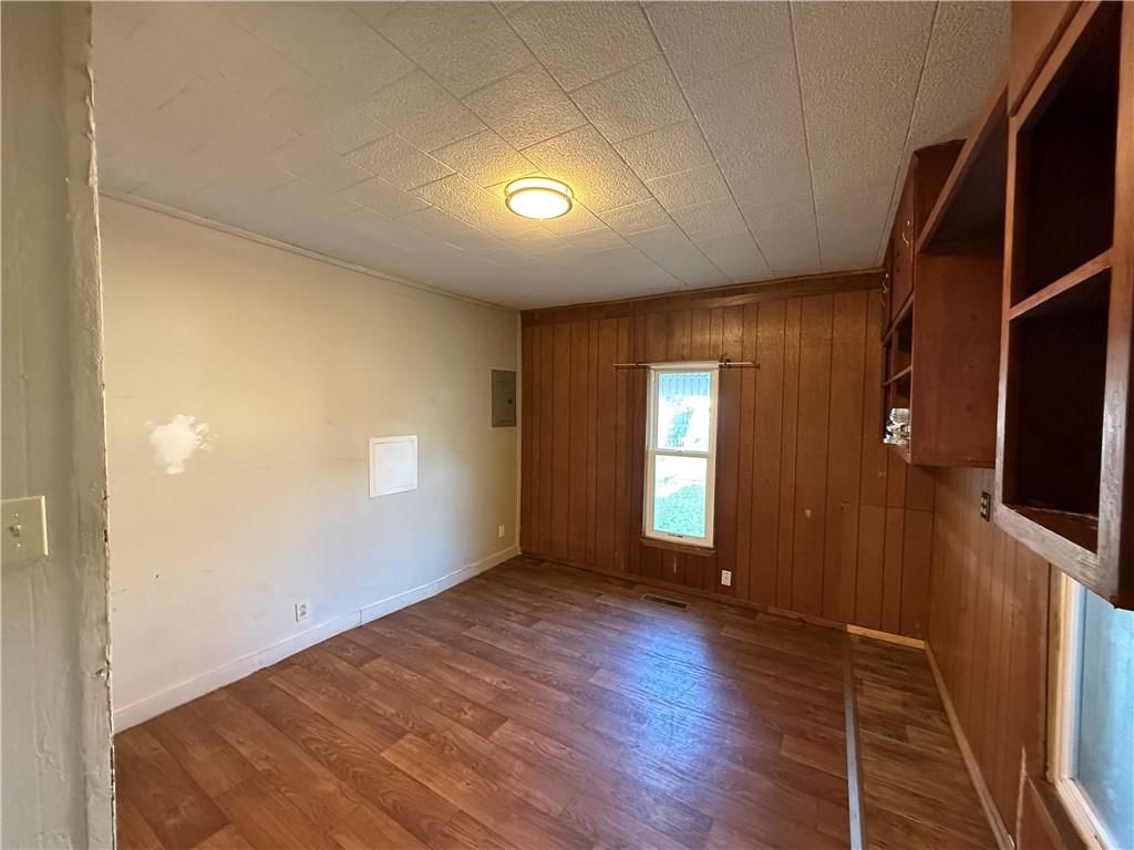 308 W 2nd Street — photo 6