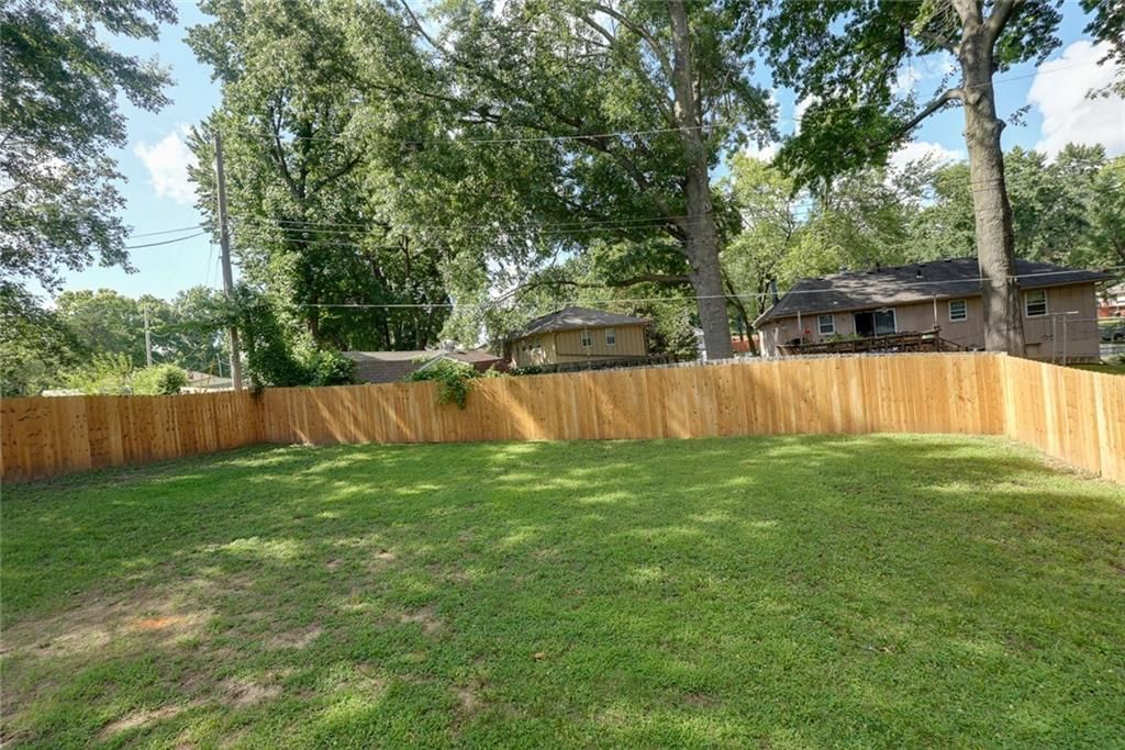 17226 E 40th Terrace S — photo 31