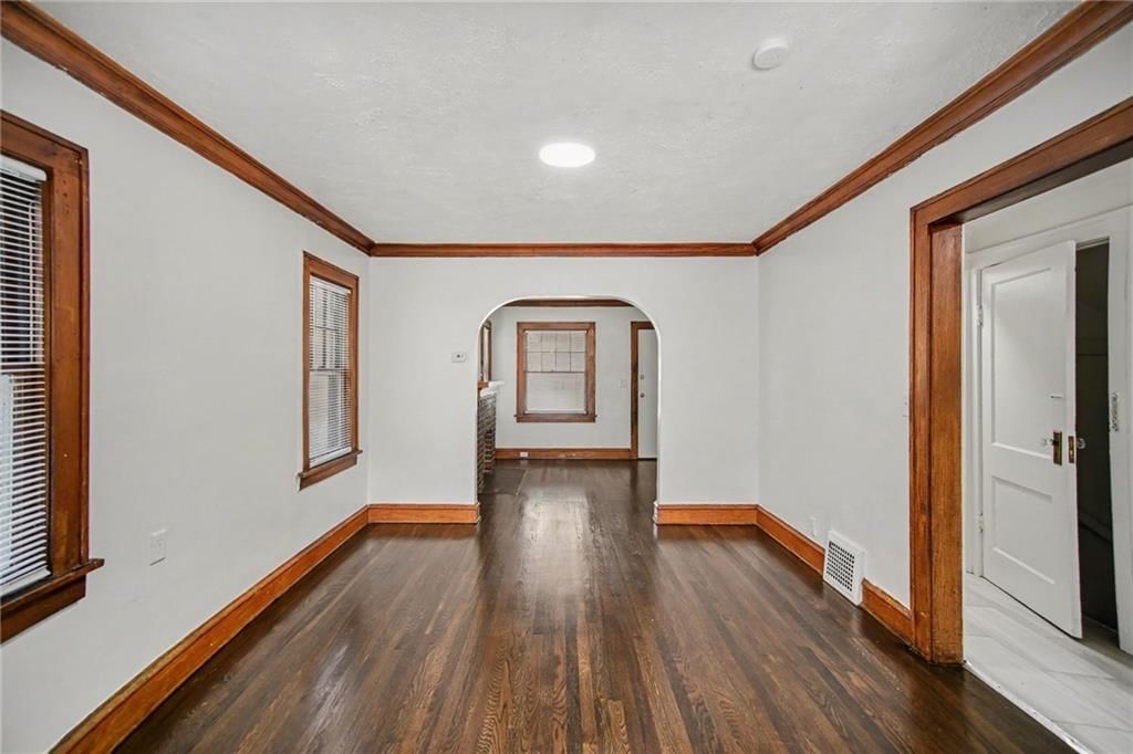 5625 Wayne Avenue — photo 7