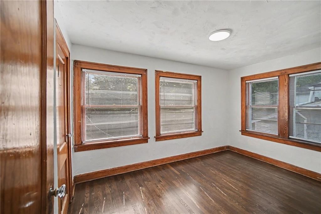 5625 Wayne Avenue — photo 11