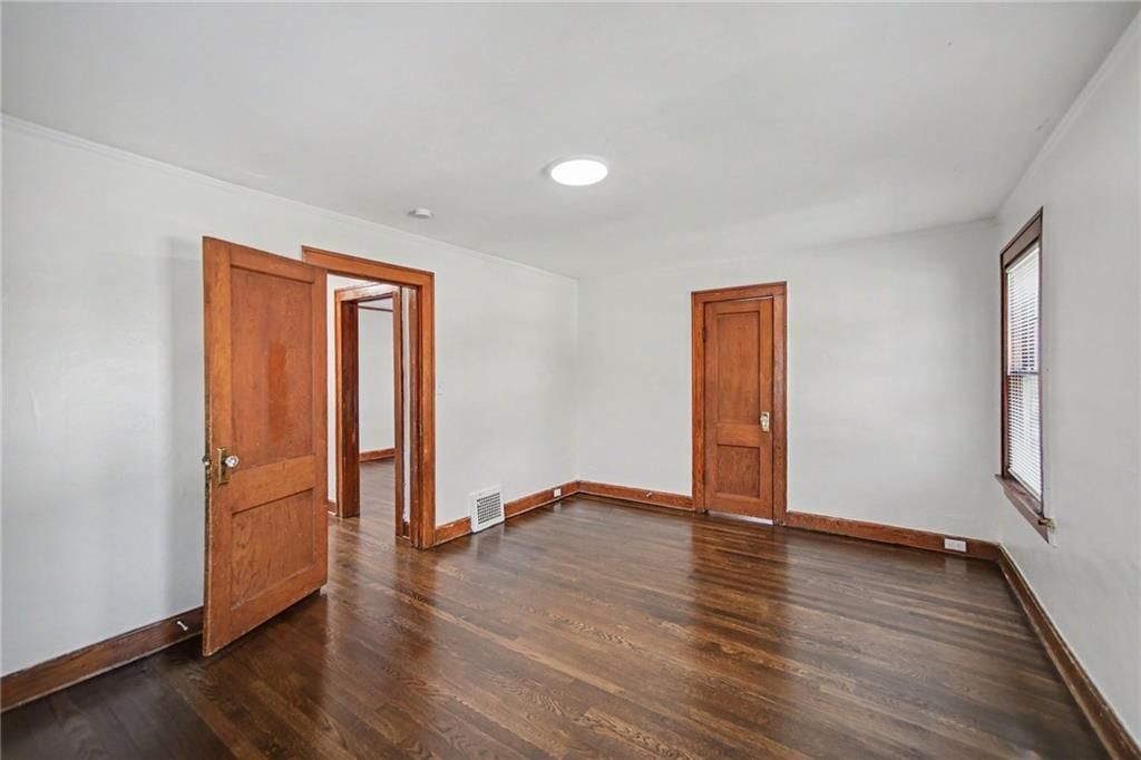 5625 Wayne Avenue — photo 16