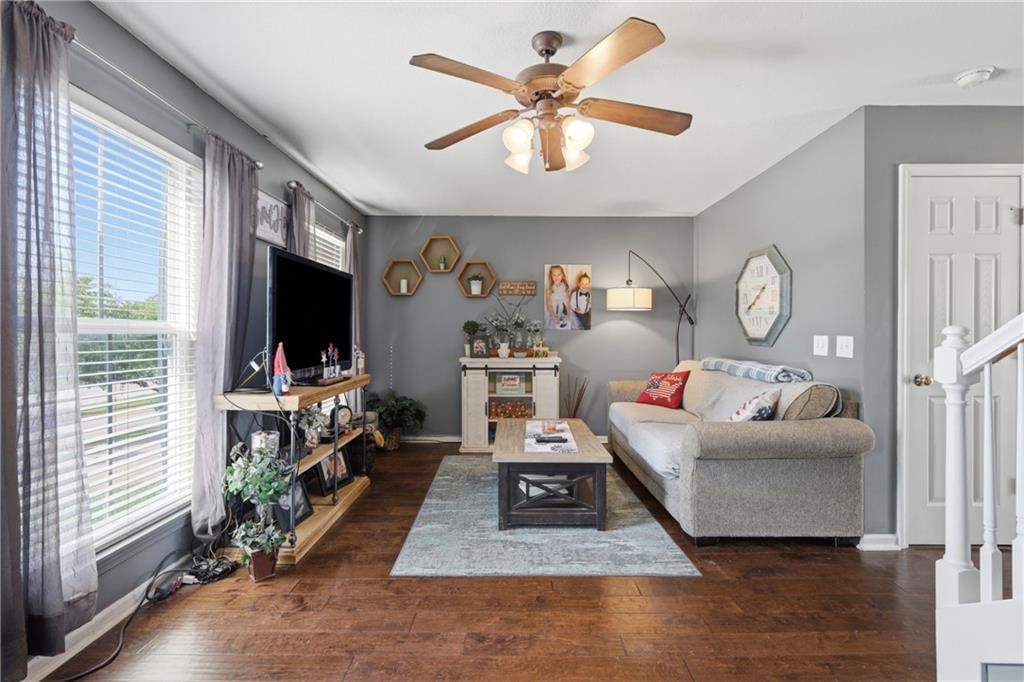 3496 SW Wysteria Terrace — photo 2