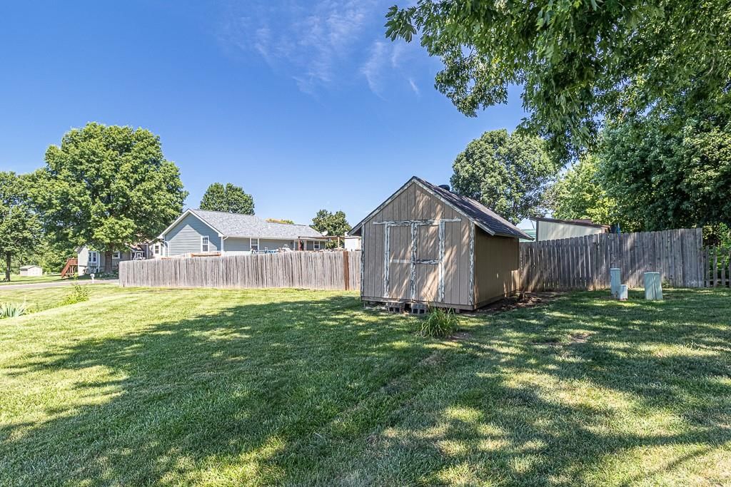 605 Judith Street — photo 4