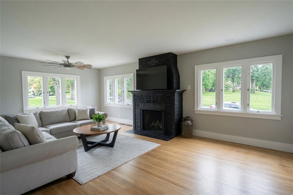 2710 Fairleigh Terrace — photo 4