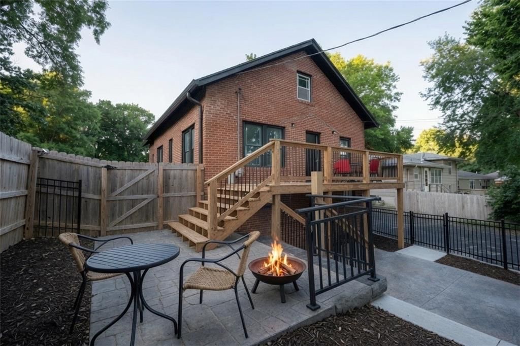 2710 Fairleigh Terrace — photo 14