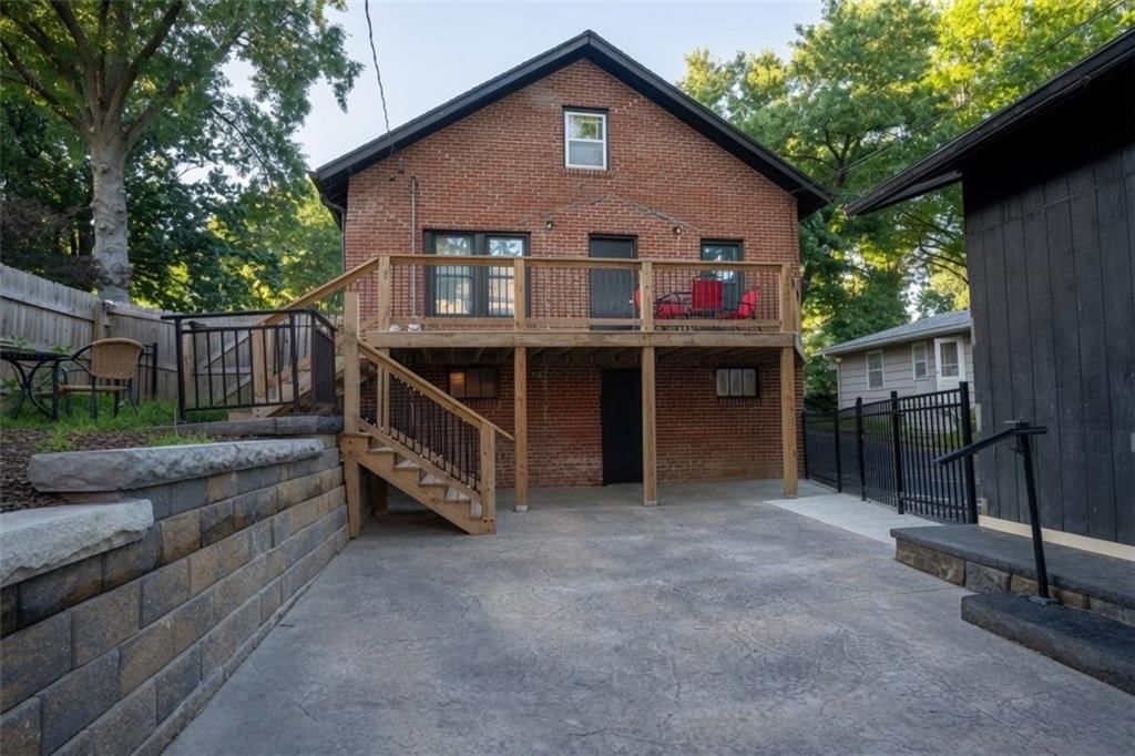 2710 Fairleigh Terrace — photo 16