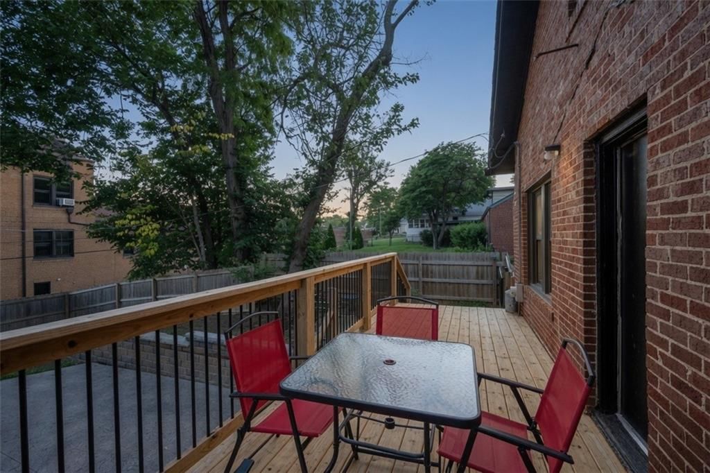 2710 Fairleigh Terrace — photo 18