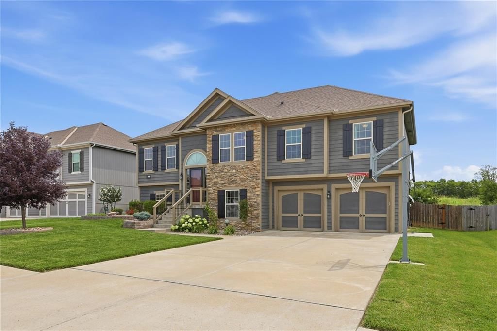 10019 N Lister Avenue — photo 3