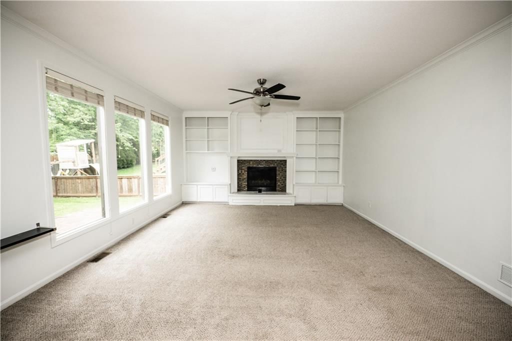 15160 W 153rd Terrace — photo 4