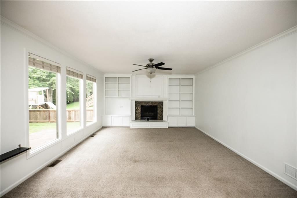 15160 W 153rd Terrace — photo 5