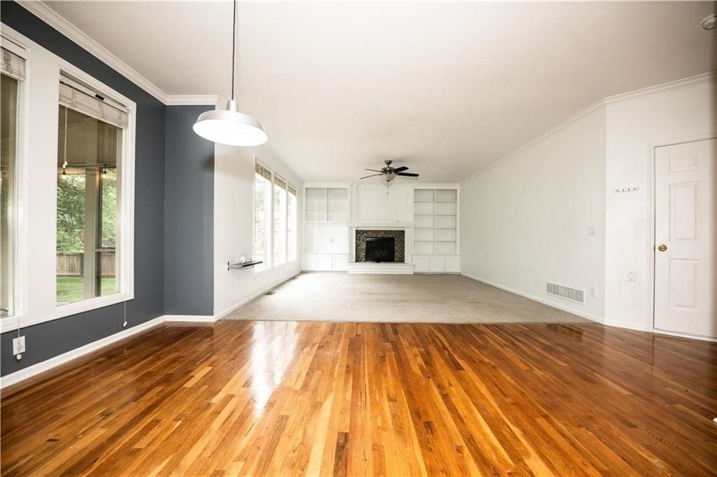 15160 W 153rd Terrace — photo 6