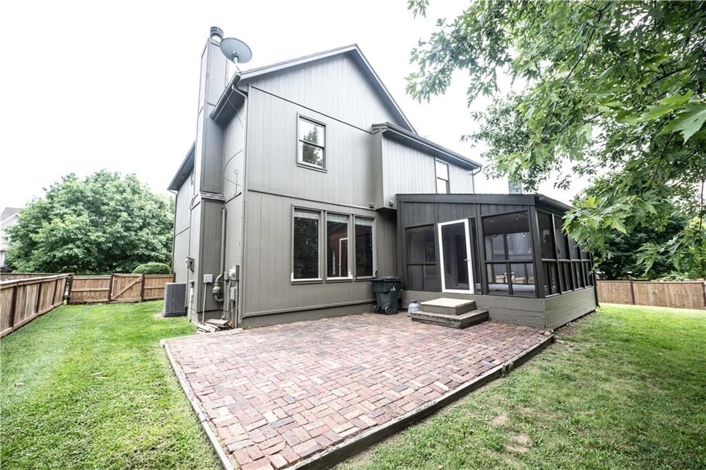 15160 W 153rd Terrace — photo 34