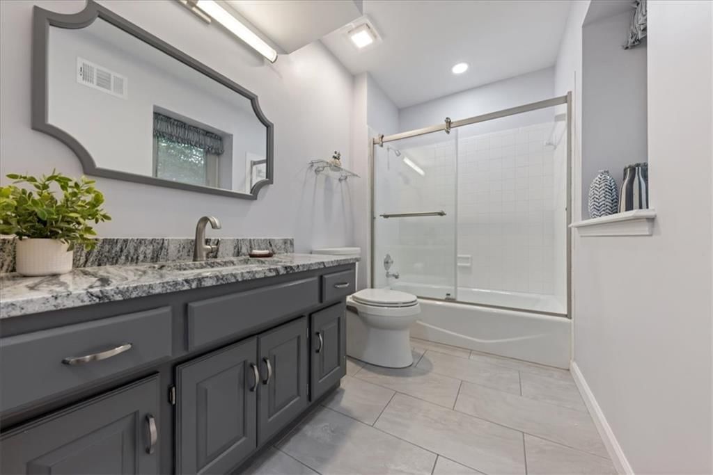 12613 Walmer Street — photo 24