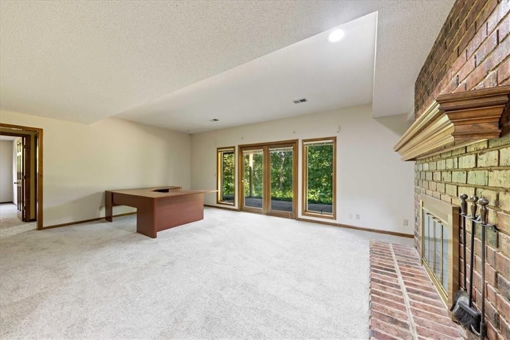 12613 Walmer Street — photo 25