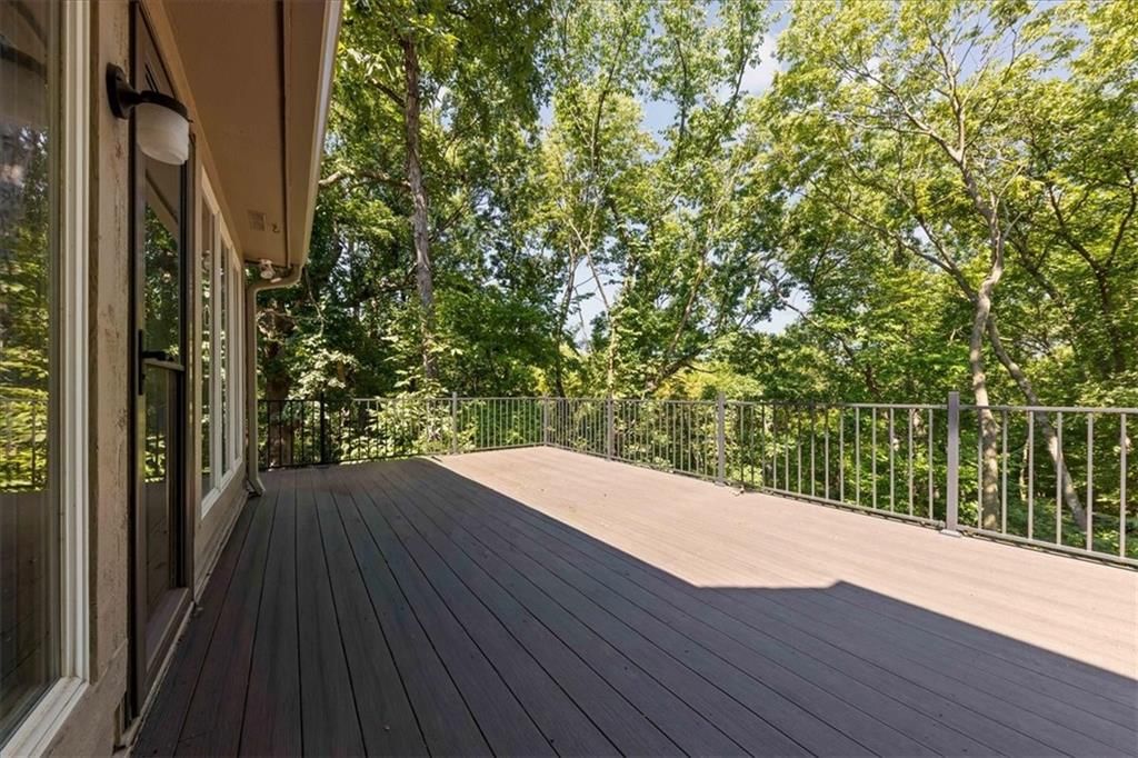 12613 Walmer Street — photo 32