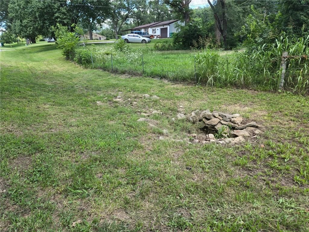 527 N 141st Street — photo 13
