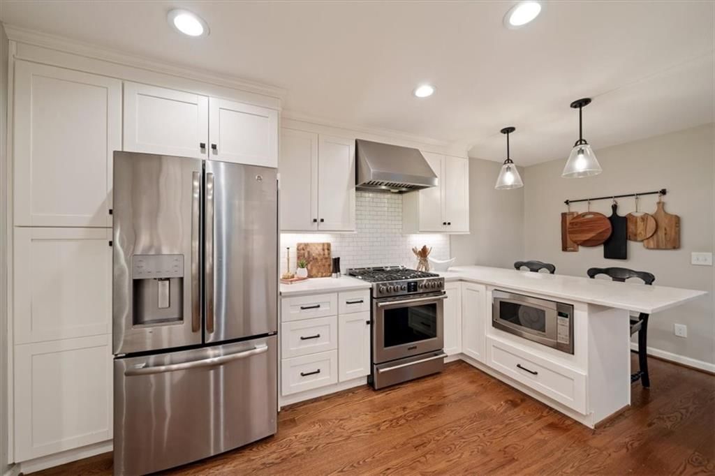 8262 W 117th Street — photo 12