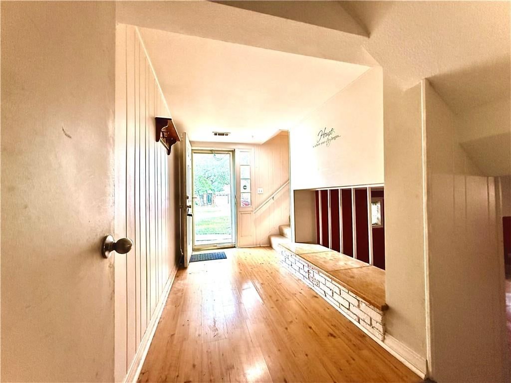 5001 NE 57TH Terrace — photo 6