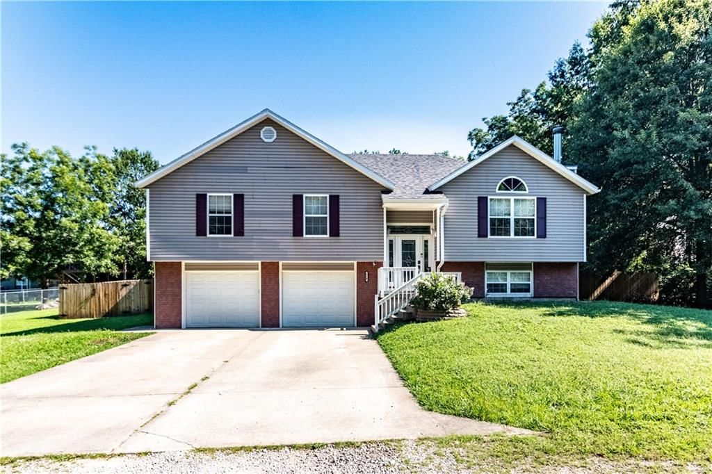 310 Marilyn Avenue, Knob Noster, MO