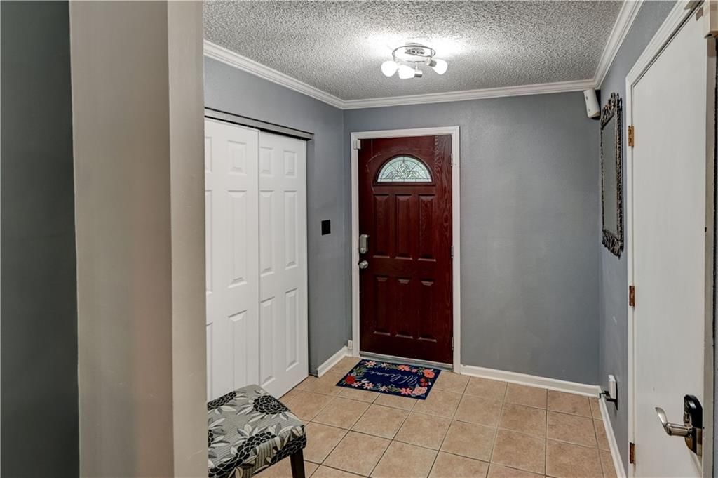 8809 E 109TH Terrace — photo 3