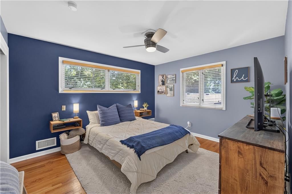 7927 Windsor Street — photo 11