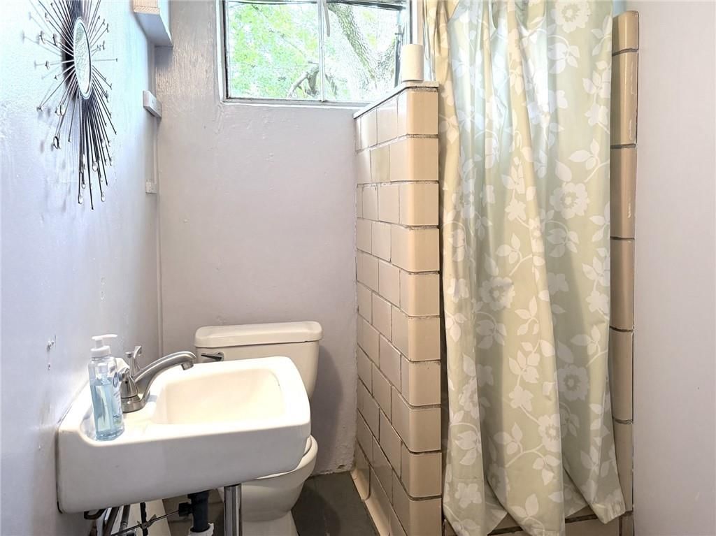 8701 Marty Street — photo 15