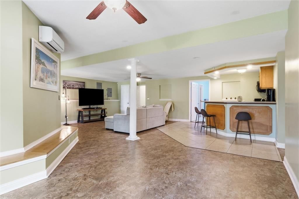 9528 Pearl Avenue — photo 30