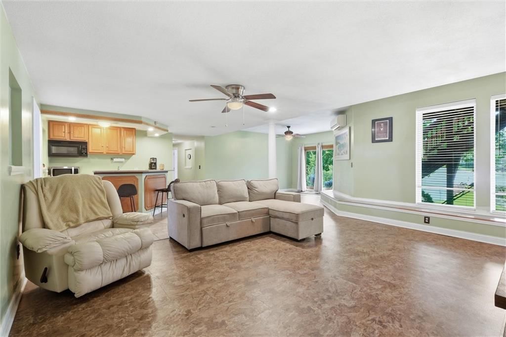 9528 Pearl Avenue — photo 33